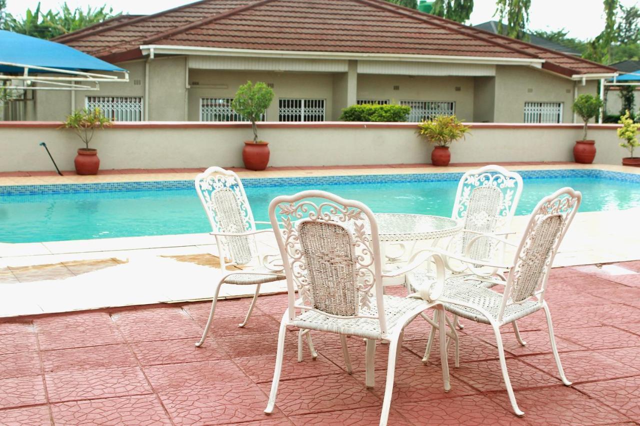 Avon Apartments Лилонгве Экстерьер фото